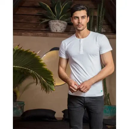 زیرپوش مردانه نیم آستین یقه سه دکمه ساده سفید