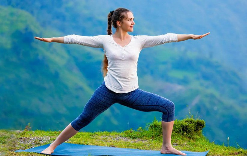 یوگا چیست؟ همه چیز درباره یوگا + فواید و مضرات آن