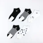 جوراب مچی زنانه - سیاه و سفید طرح گاو