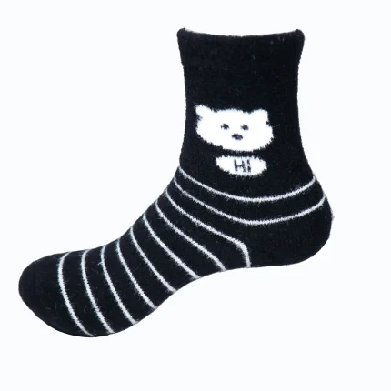 جوراب حوله ای زنانه طرح 9