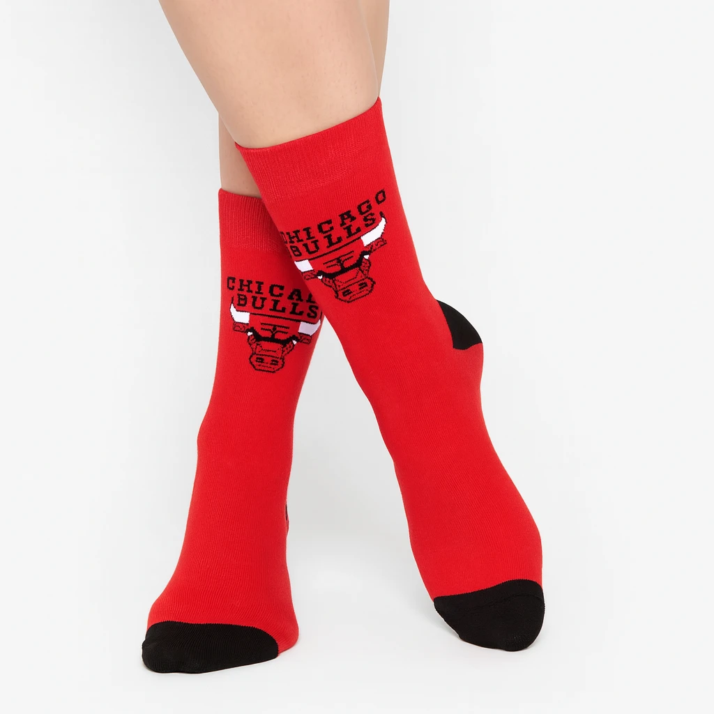 جوراب ساق بلند زنانه هپی ساکس طرح chicago bulls