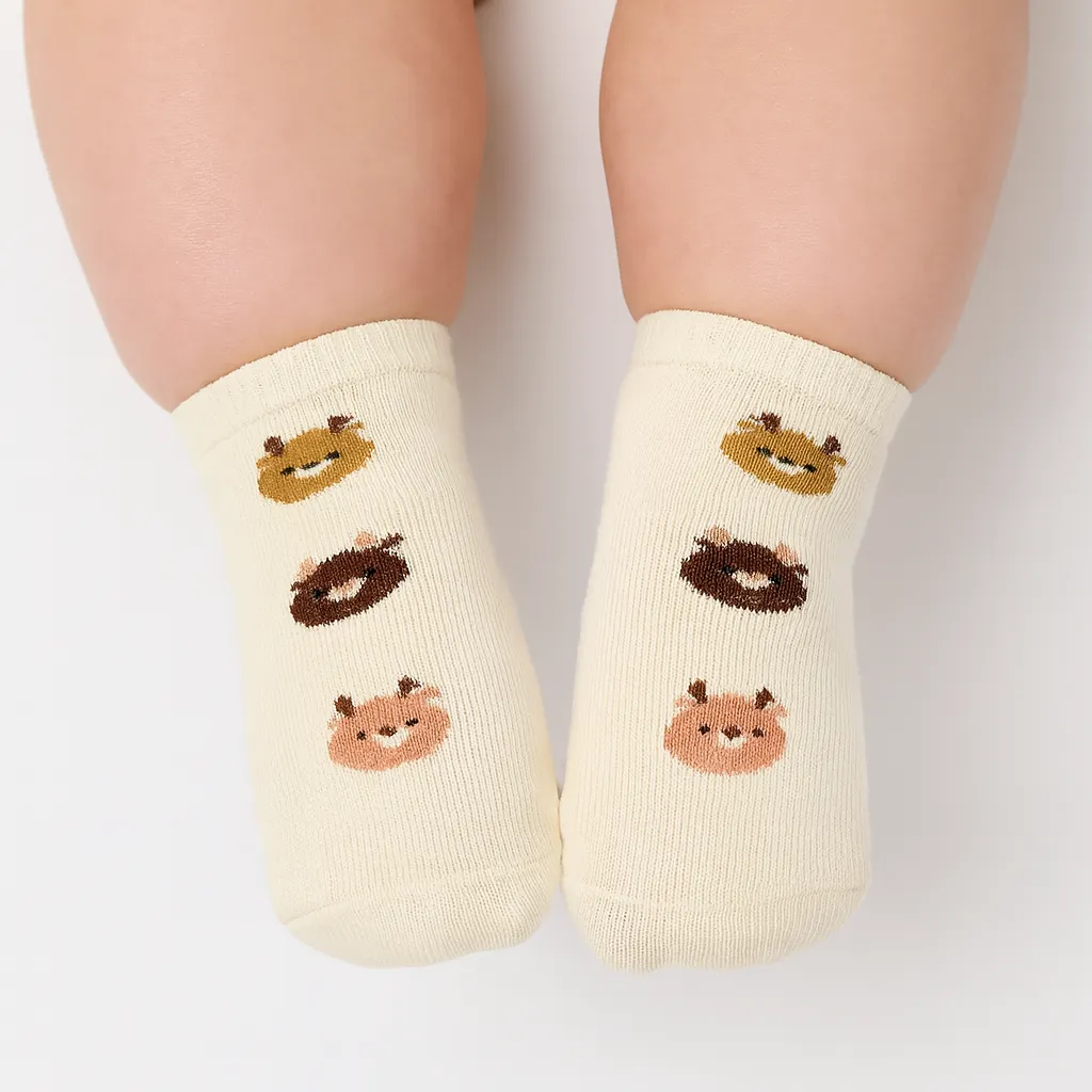 جوراب بچگانه عروسکی خرس کرم استوک دار