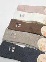 جوراب بچه‌گانه تا زیر زانو طرح گیلاس