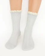 جوراب زنانه ساقدار لبه توری طرح کبریتی