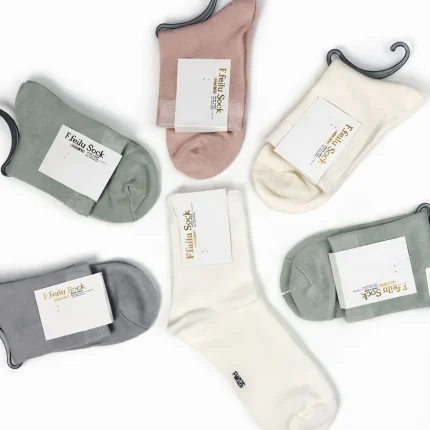 جوراب نیم ساق زنانه ساده رنگی