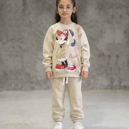 ست بچگانه دورس و شلوار اسلش طرح میکی‌موس رنگ کرم