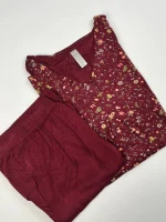 ست بلوز و شلوار زنانه نخی EVLI رنگ زرشکی | دوخت درجه‌یک و راحت - تصویر 3